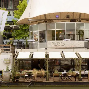 FLOATS by H2OTEL Rotterdam Hotel